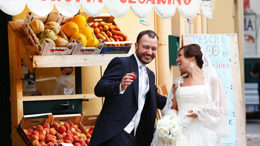 婚礼摄影师Carmelo E Pinuccio Signorino（signorino）。2015 12月31日的照片