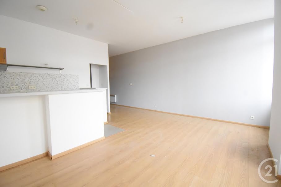 Vente appartement 2 pièces 51.2 m² à Vichy (03200), 125 000 €