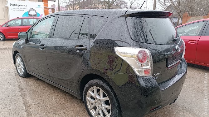 продам авто Toyota Verso Verso фото 4