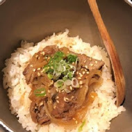 藝奇和牛岩板燒 日本料理(台北敦化北店)