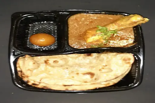 1 Chicken Curry + 2 Roti ++ Salad