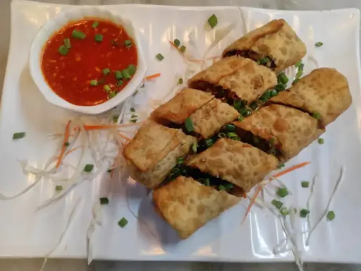 Shitake Spring Rolls With Chicken