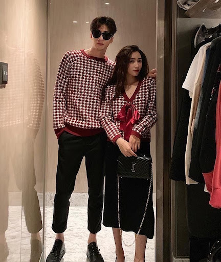Title 3, Lovers Sweater