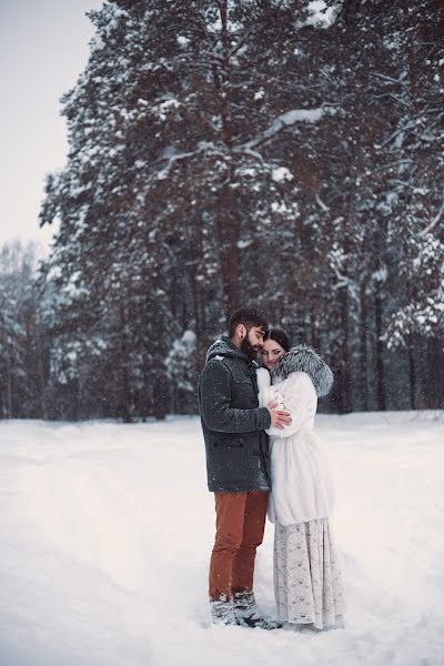 Fotógrafo de casamento Anastasiya Kuzmenko (kuzmenkojpg). Foto de 18 de março 2015