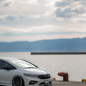 ジェイド FR5