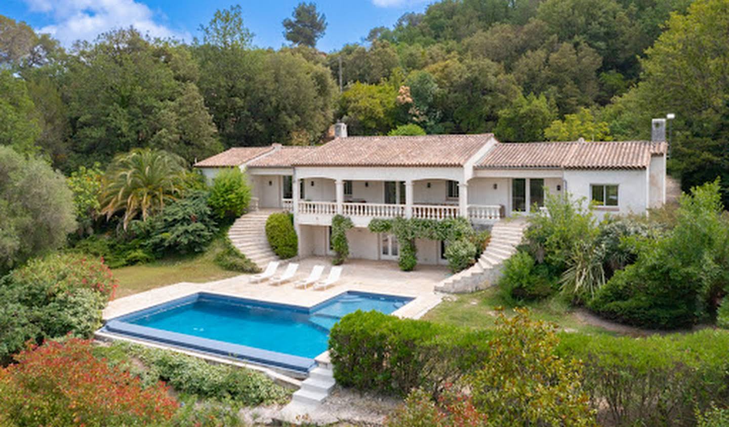 Villa with pool and garden Roquefort-les-Pins