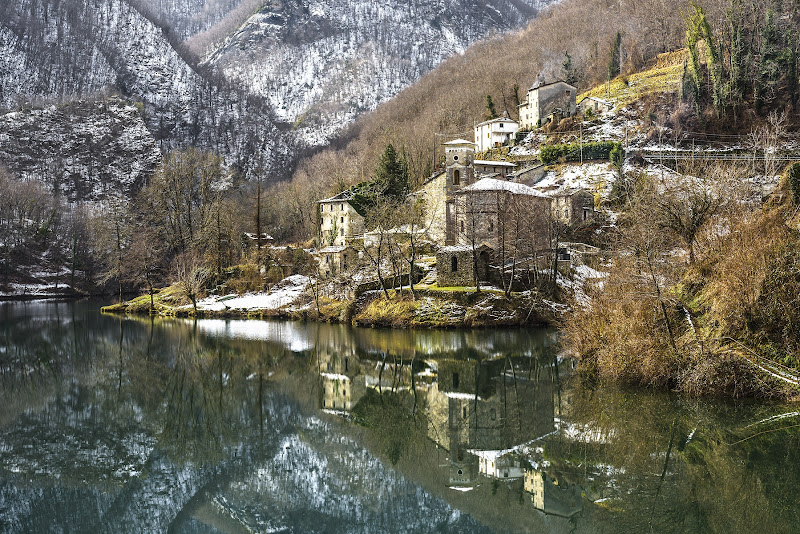 Riflesso sul lago di Luca160