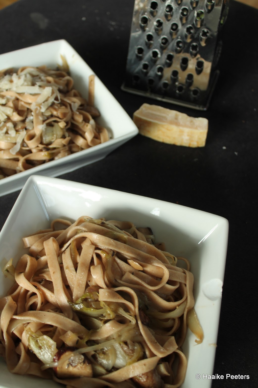 Tagliatelle met witloof en champignons (Le petit requin)