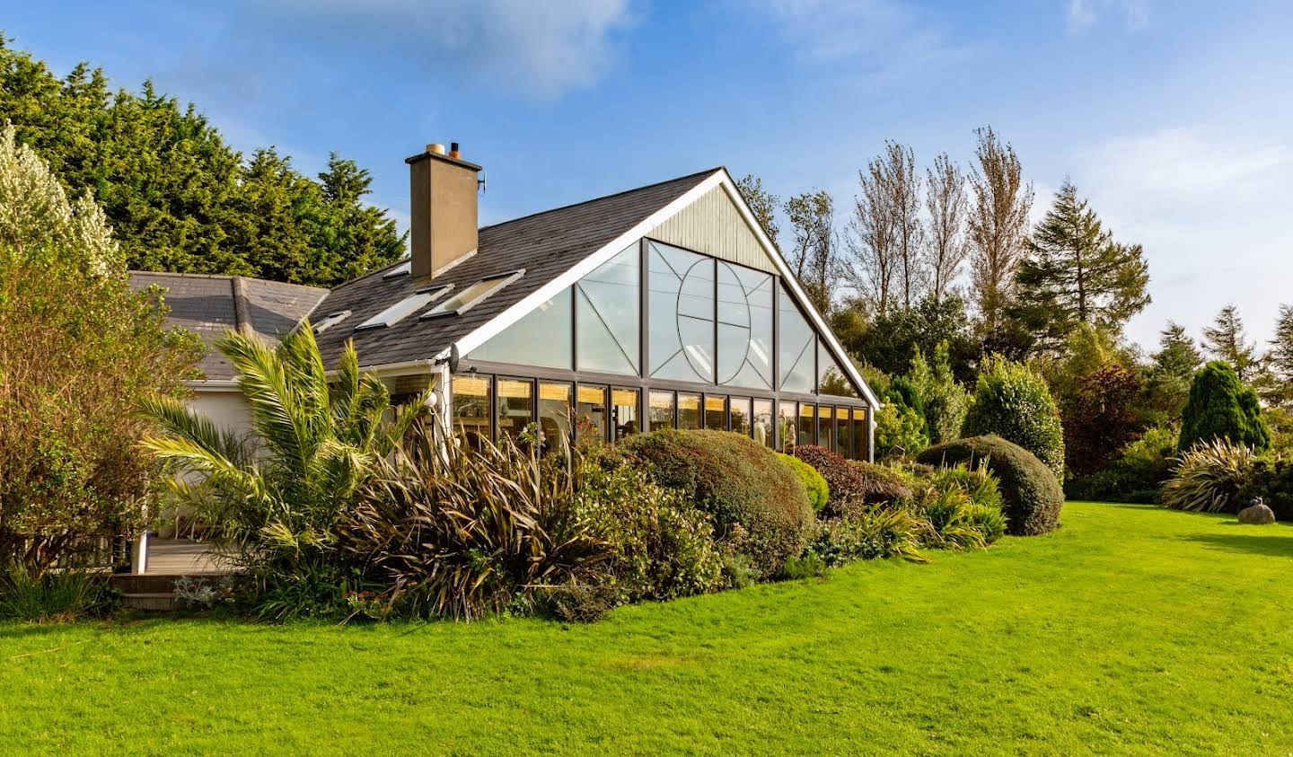 House with garden Enniskerry