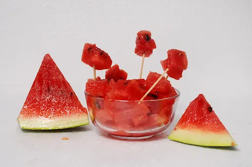 Watermelon Pieces [1 Bowl, 300 Grams]