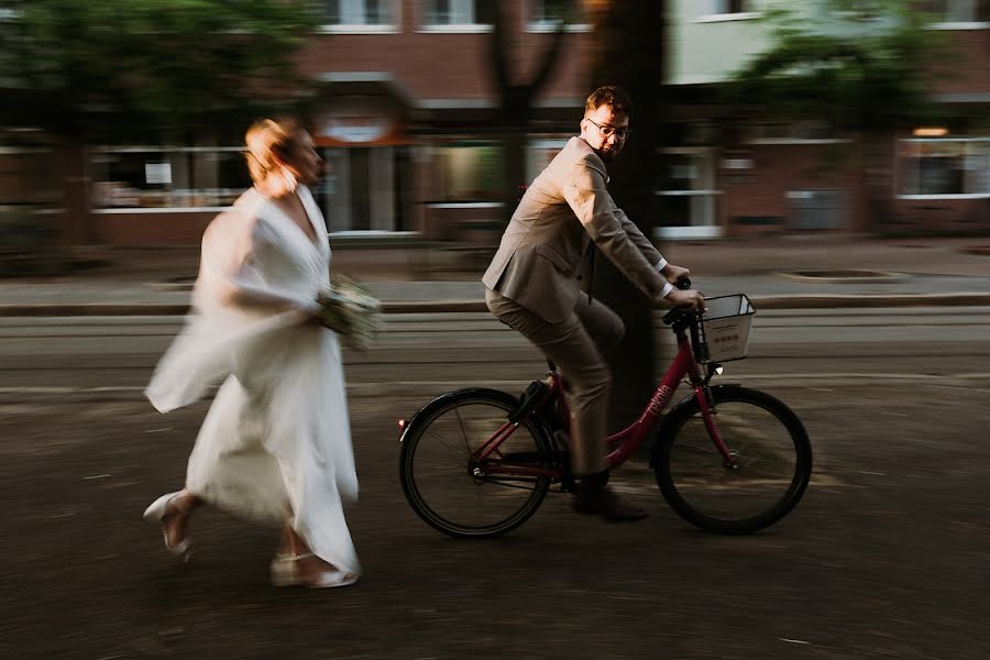 Fotógrafo de casamento Veronika Klimonova (werdza). Foto de 7 de setembro 2023