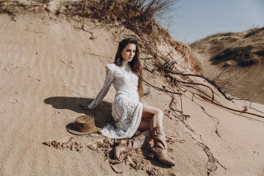 Fotografo di matrimoni Viktoriya Suzdalceva (suzdaltsevaphoto). Foto del 5 aprile 2023