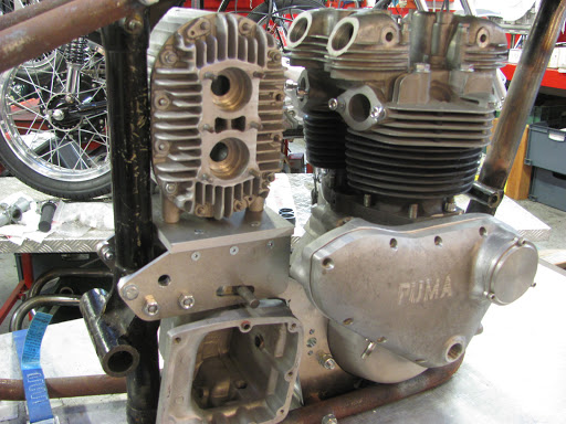 Right side of the blower, Puma crankcase and 750 Triumph head and cylinder.