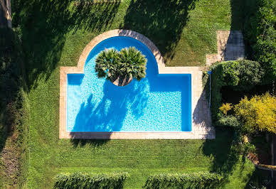 Villa with pool and terrace 2