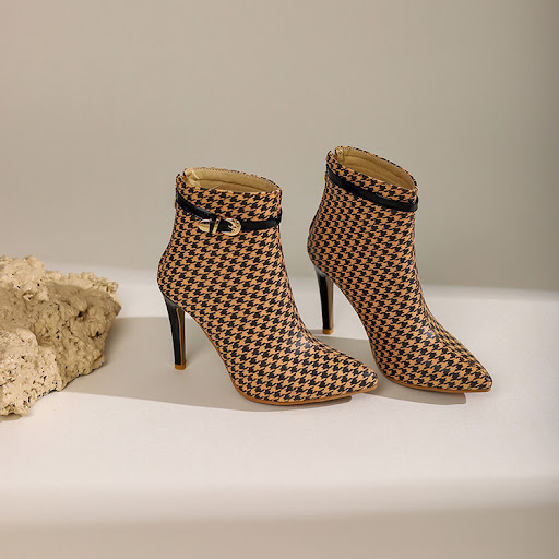 Title 5, European and American Stiletto Heel Fashion Wom...
