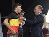 Kersvers Belgisch kampioen Oliver Naesen krijgt nog een mooi cadeautje van zijn team