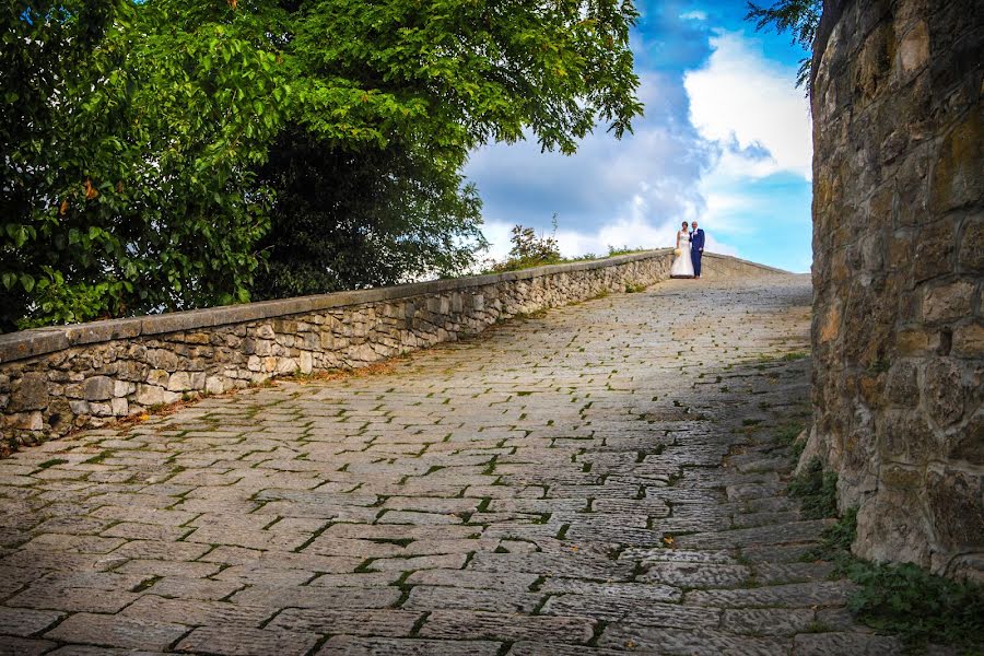 Wedding photographer Zoltán Füzesi (moksaphoto). Photo of 15 October 2016