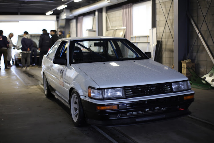 カローラレビンのAE86・LEVIN・ハチロクに関するカスタム事例の投稿画像3枚目