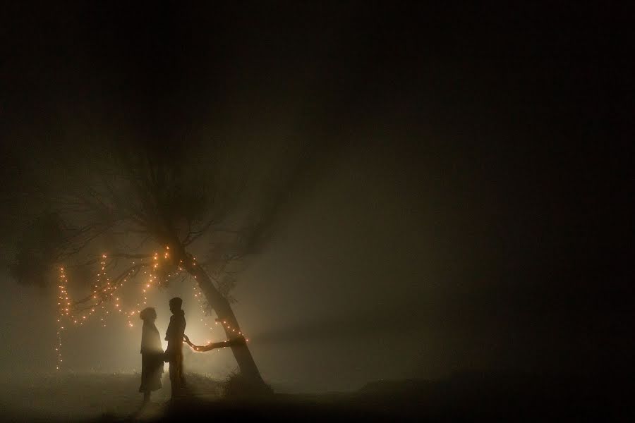 Fotógrafo de casamento Ferry Dwi Dharma (veidharma). Foto de 22 de julho 2018