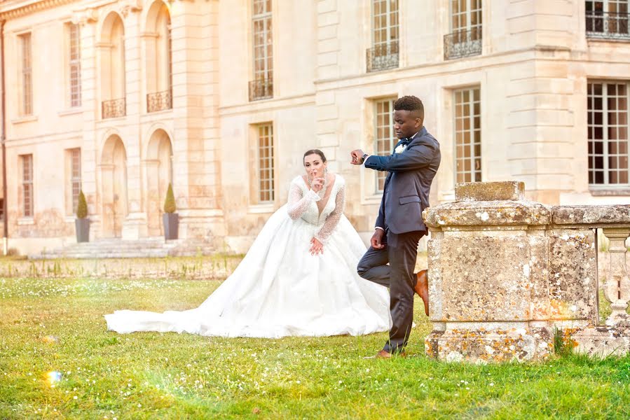 Fotógrafo de casamento Renaud Mentrel (renaudm). Foto de 30 de setembro 2021