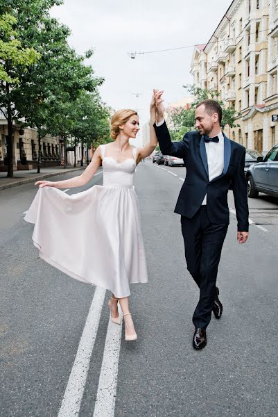 ช่างภาพงานแต่งงาน Yana Novak (enjoysun24) ภาพเมื่อ 19 มกราคม 2018
