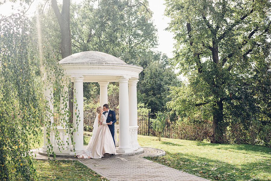 Bryllupsfotograf Tanya Plotnikova (wedx). Bilde av 11 juli 2018