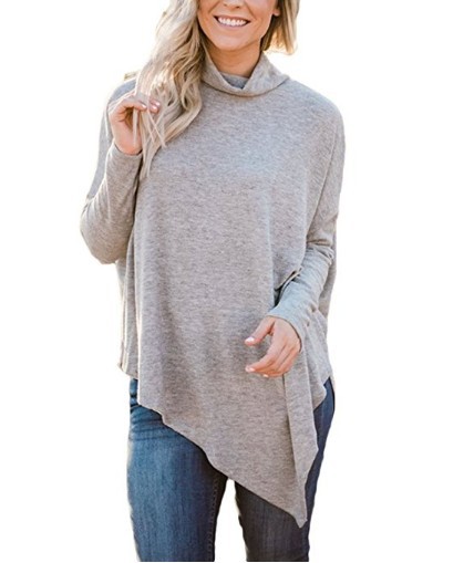 Title 4, Irregular turtleneck sweater with bat sleeves