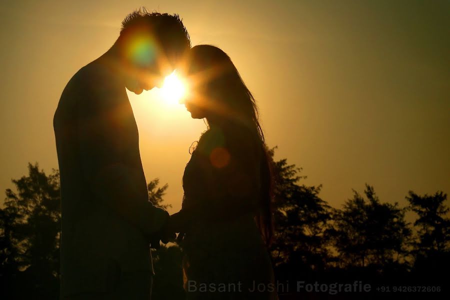 Fotografo di matrimoni Basant Joshi (studiofilmica). Foto del 8 dicembre 2020