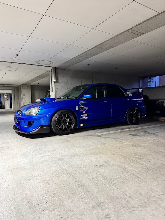 インプレッサ WRX STIのウェッズスポーツTC105X・GDB Mスポーツエアロ・GDBワイドボディ・デュラックスワイトレ・HALスプリングに関するカスタム事例の投稿画像1枚目