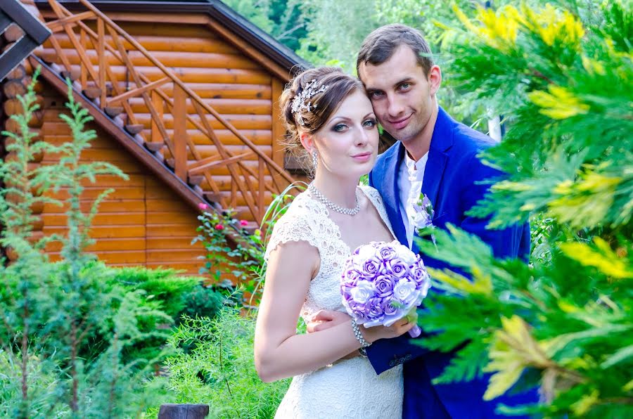 Wedding photographer Marina Pirogovskaya (pirogovskaya). Photo of 16 August 2015