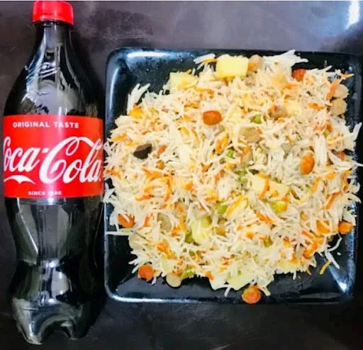 Paneer Biryani With Cold Drinks