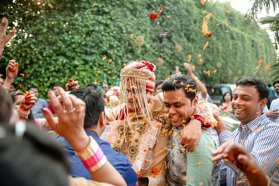 Fotografo di matrimoni Dhruv Panchal (dhplabs). Foto del 9 dicembre 2020