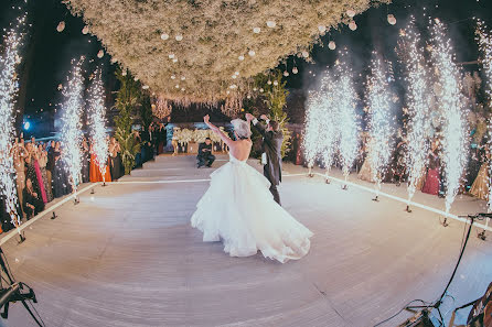 Fotógrafo de casamento Carlos Mendoza Aguilar (carlospuntoblu). Foto de 7 de abril 2017