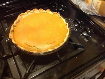 CREAMY PUMPKIN PIE