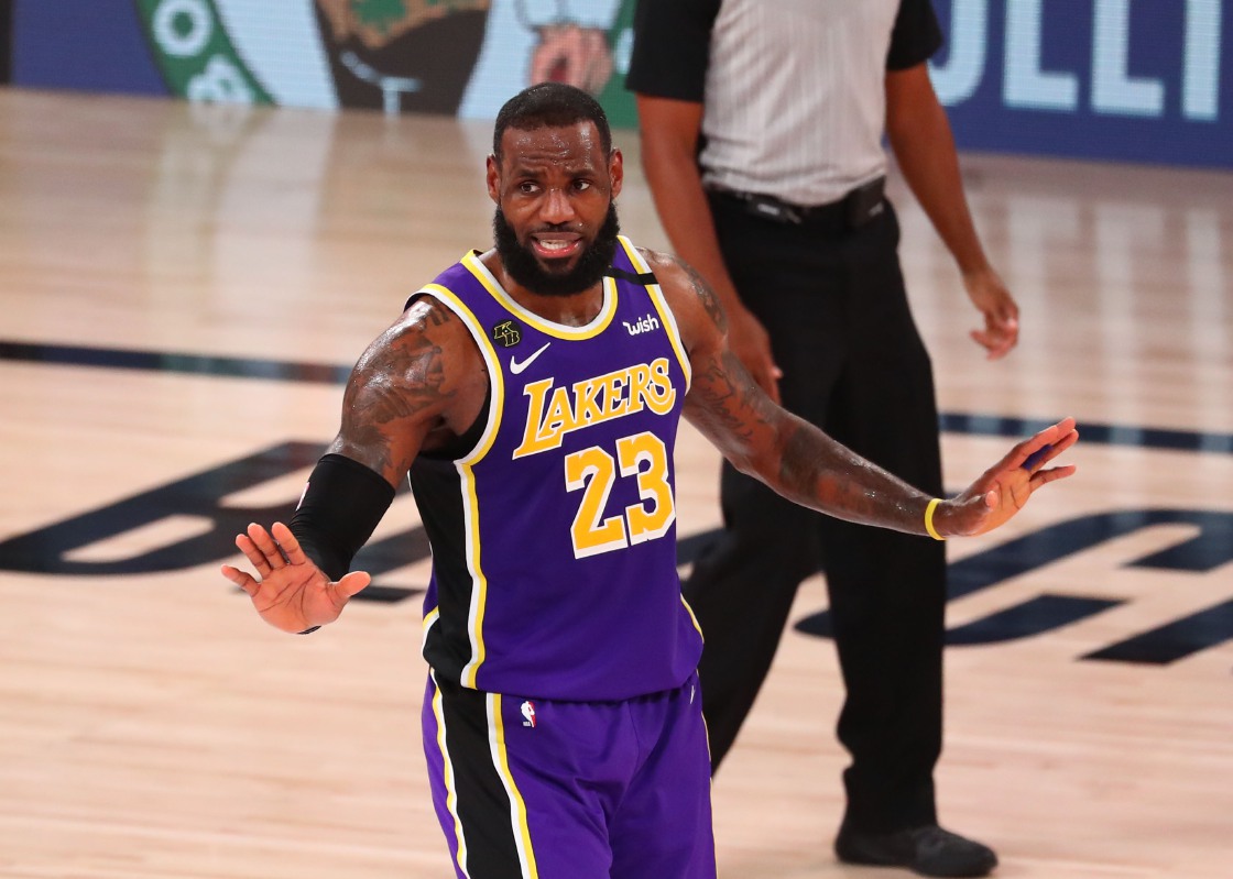 Opening night reactions: LeBron James' Lakers are already cooked