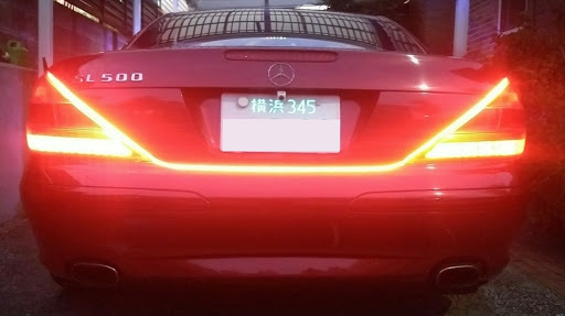 Sl R230のシーケンシャル 流星 Led Diy 車幅灯に関するカスタム メンテナンスの投稿画像 車のカスタム情報はcartune