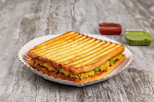 Aloo Tikki Grilled Sandwich