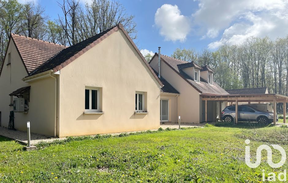 Vente maison 10 pièces 225 m² à Saint-Hilaire-les-Andrésis (45320), 333 500 €