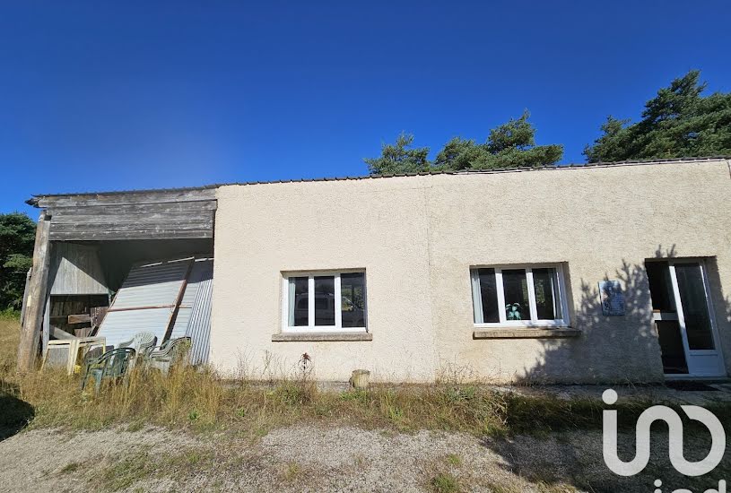  Vente Terrain à bâtir - 33 177m² à Sévérac-le-Château (12150) 