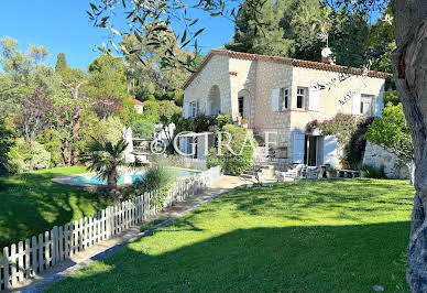 Villa with pool and terrace 2