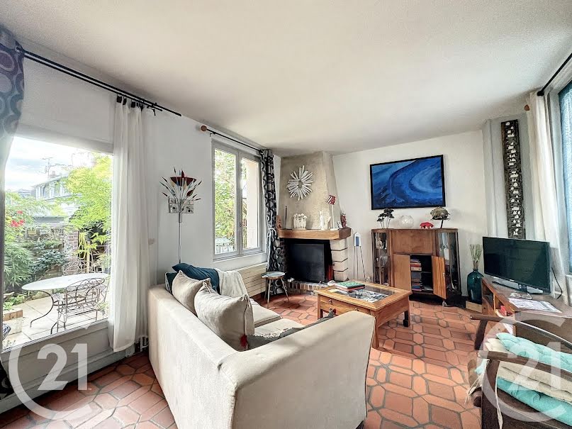 Vente maison 5 pièces 94.77 m² à Rouen (76000), 328 000 €