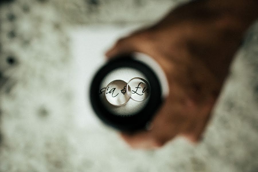 Fotógrafo de casamento Bartłomiej Zackiewicz (zackiewicz). Foto de 13 de fevereiro 2014