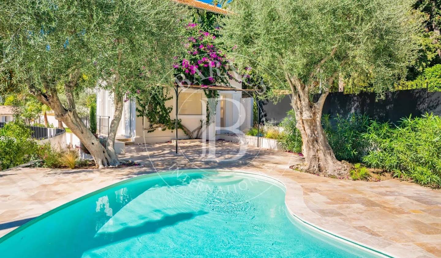 Villa with pool and terrace Le Cannet