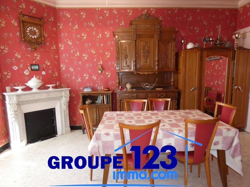 Vente maison 6 pièces 127.8 m² à Laroche-Saint-Cydroine (89400), 169 900 €