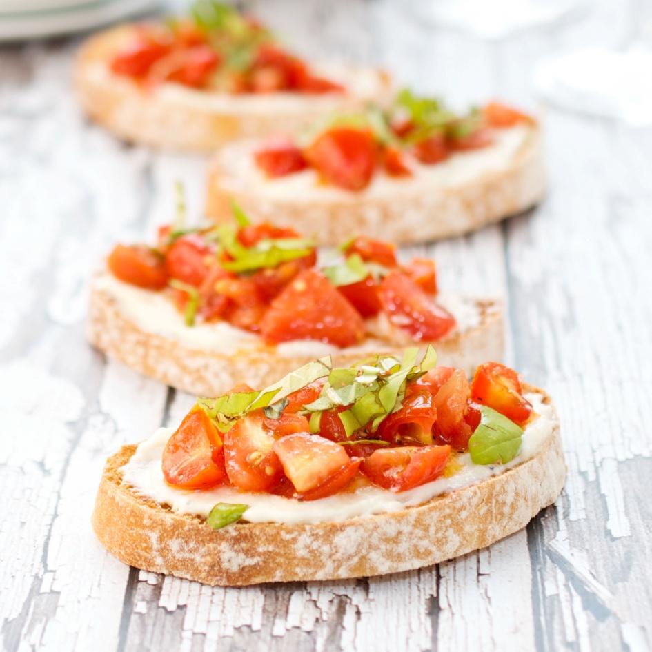 http://oliveyoustore.com/wp-content/uploads/2014/07/bruschetta.jpg