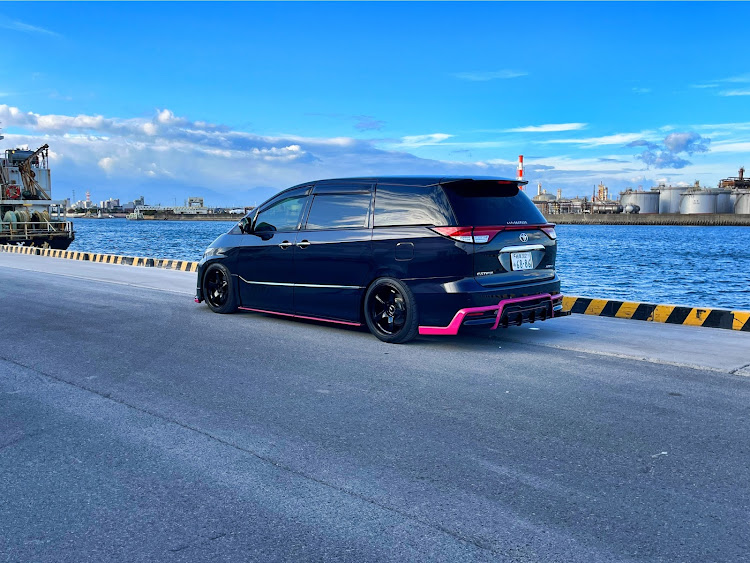 エスティマの#エスティマ・#スポーツ仕様・CUSCO・スポーツカー・ADVANに関するカスタム事例の投稿画像3枚目
