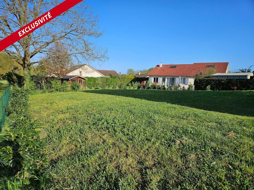 Vente terrain  307 m² à Saint-Pavace (72190), 70 000 €