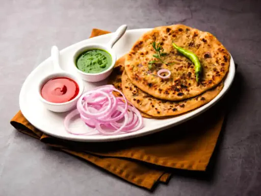 2 Butter Aloo Pyaz Paratha With Achar