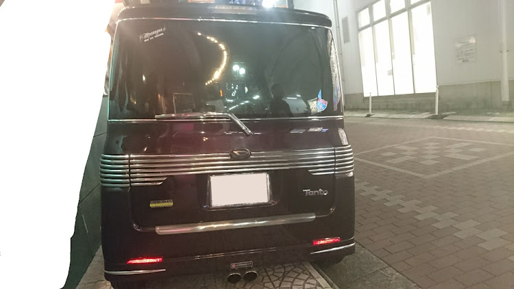 タントカスタムのマフラー交換・ホイール交換・車高調整・DIYに関するカスタム事例の投稿画像2枚目