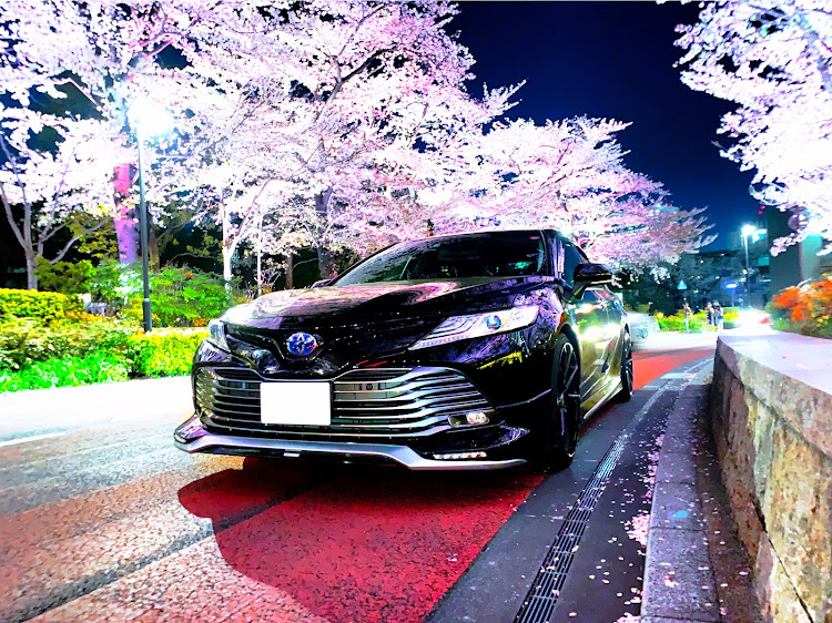 カムリのドライブ・東京ミッドタウン・アルファード10系・エスティマ50に関するカスタム事例の投稿画像5枚目